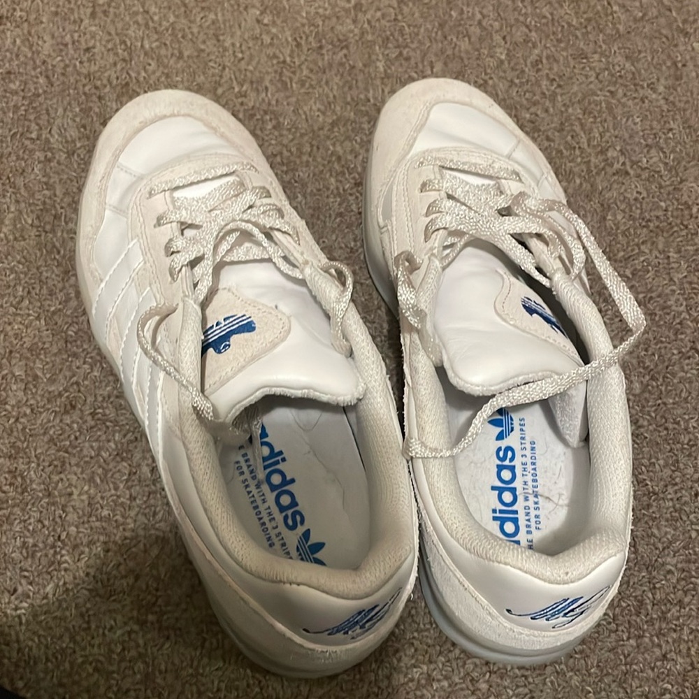 adidas one with clear sole